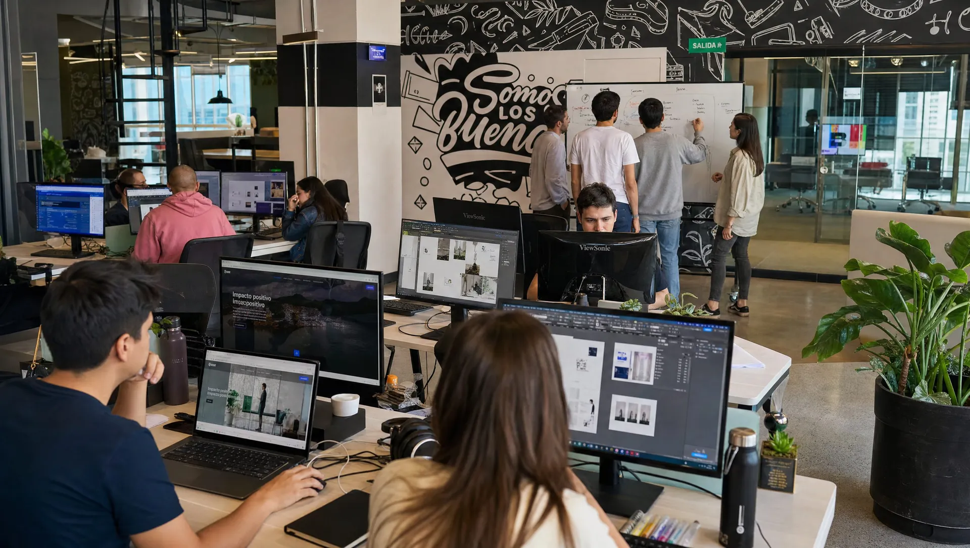 Equipo de una agencia de servicios